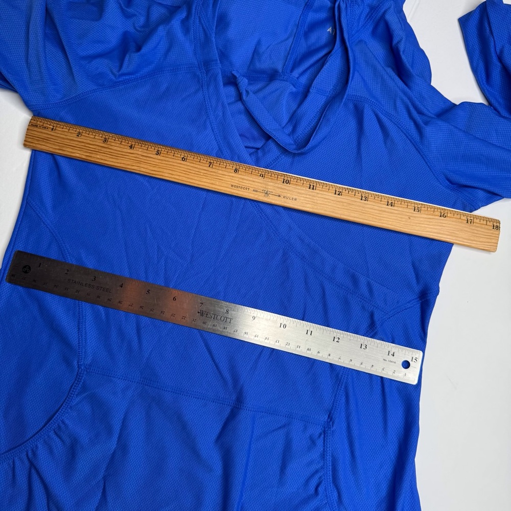 Athleta Wick-It Wader Long Sleeve Hoodie Swimsuit Coverup Bora Bora Blue Small - Picture 11 of 11